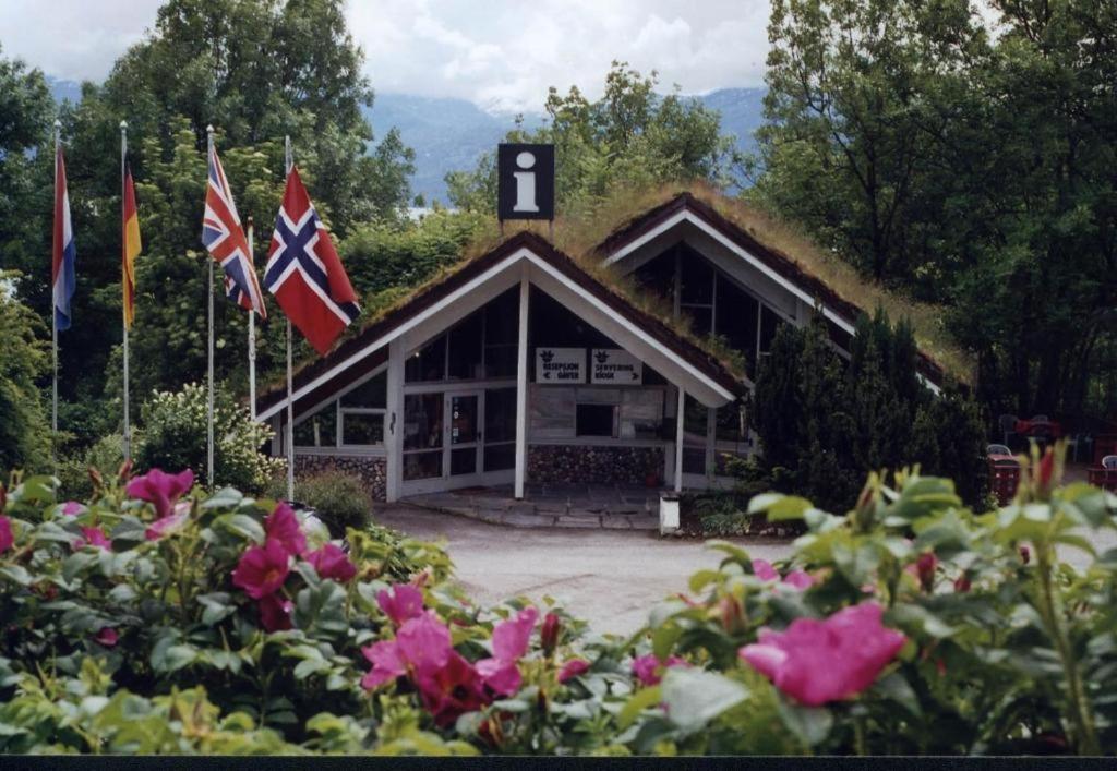 Hardanger Feriesenter Neshagen Villa นูร์ไฮม์ซุนด์ ภายนอก รูปภาพ