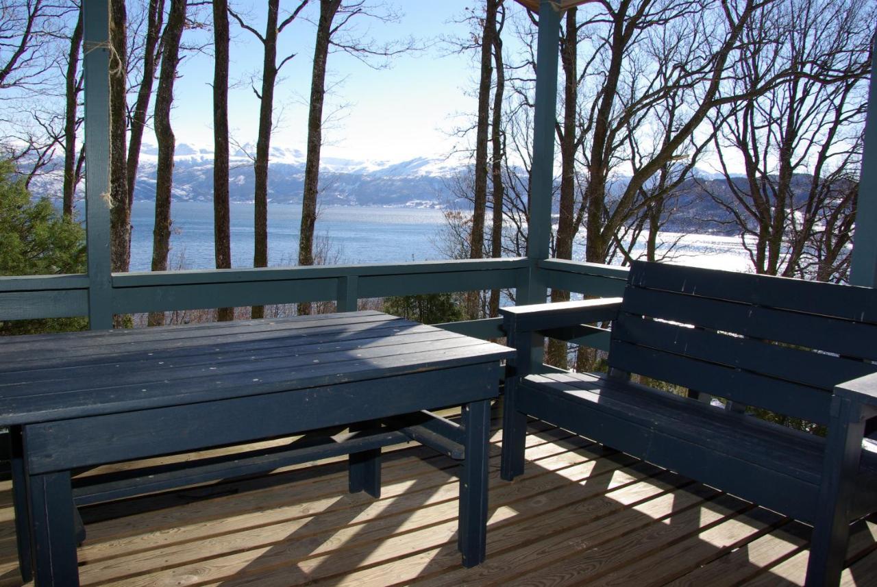 Hardanger Feriesenter Neshagen Villa นูร์ไฮม์ซุนด์ ภายนอก รูปภาพ