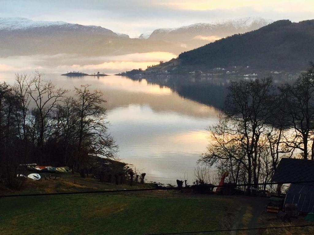 Hardanger Feriesenter Neshagen Villa นูร์ไฮม์ซุนด์ ภายนอก รูปภาพ
